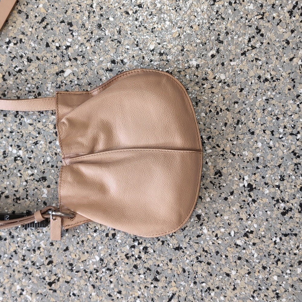 Lucky Brand Onia Small Crossbody- Leather - Picture 6 of 13